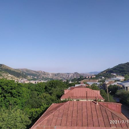 Verishen Guest House B&B Goris Exterior photo