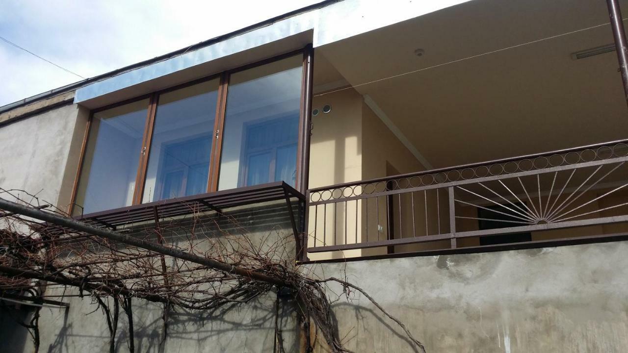 Verishen Guest House B&B Goris Exterior photo